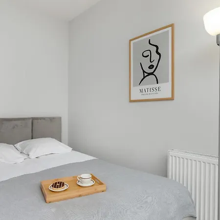 Woodicapart With Balcony In By Renters