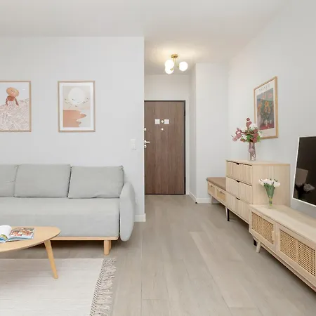 Апартаменты Woodicapart With Balcony In By Renters
